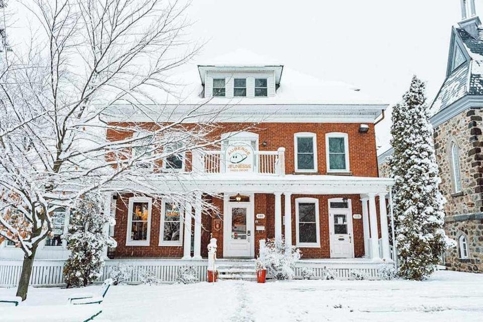 Auberge De Jeunesse Magog-Orford Hostel Bagian luar foto